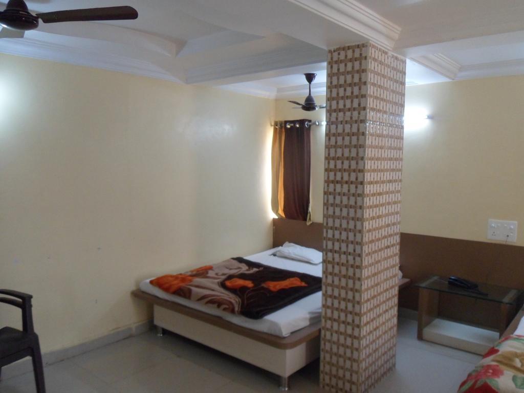 Hotel Raj Palace Dwārka 部屋 写真