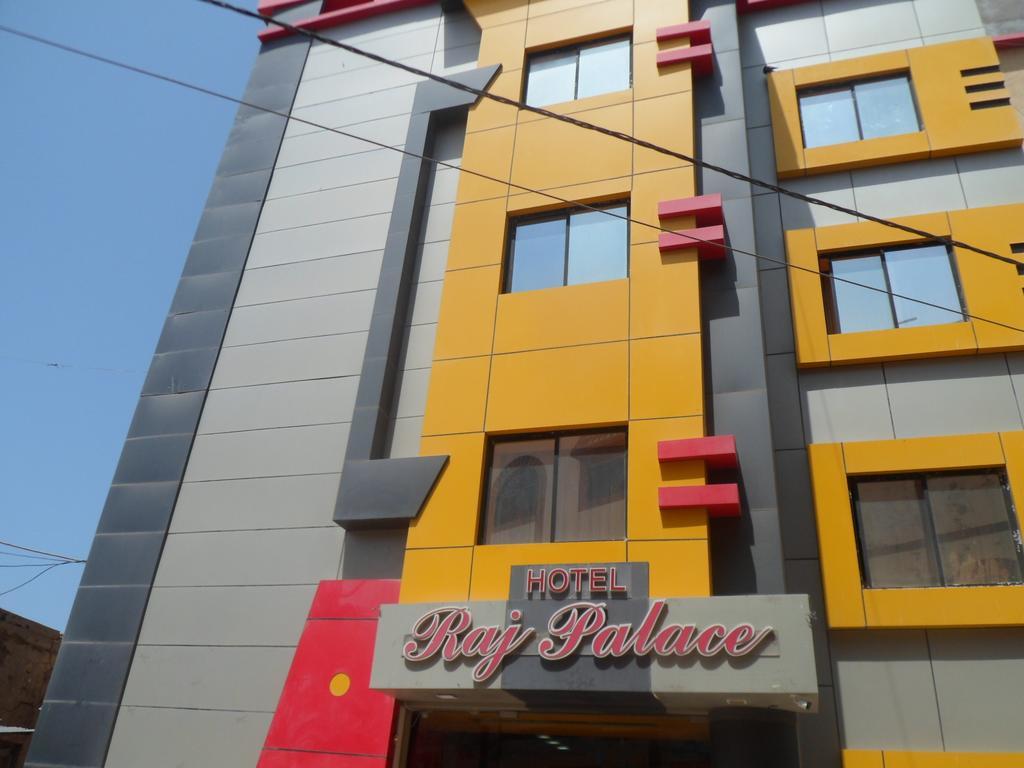 Hotel Raj Palace Dwārka エクステリア 写真